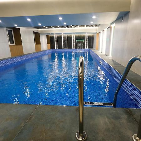 Araks Hotel Complex Gyumri Esterno foto