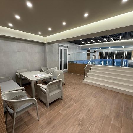 Araks Hotel Complex Gyumri Esterno foto