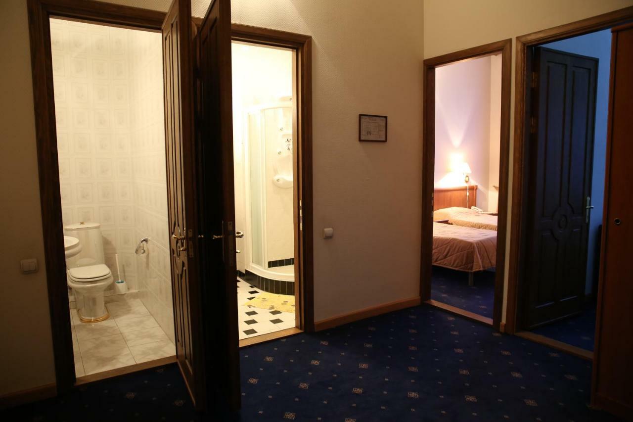 Araks Hotel Complex Gyumri Esterno foto